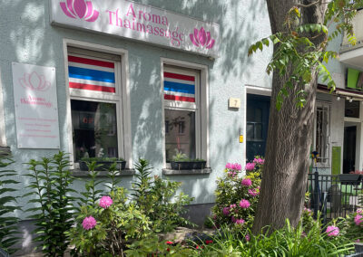 Außenbereich der Aroma Thai Massage in Berlin Lichtenberg